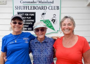 AMATEURS, Bonnie, Carolyn and Arlene
